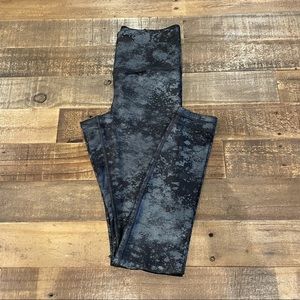 Athleta Misty Lace Elation